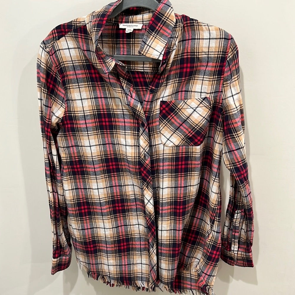 beachlunchlounge plaid top with frayed hem